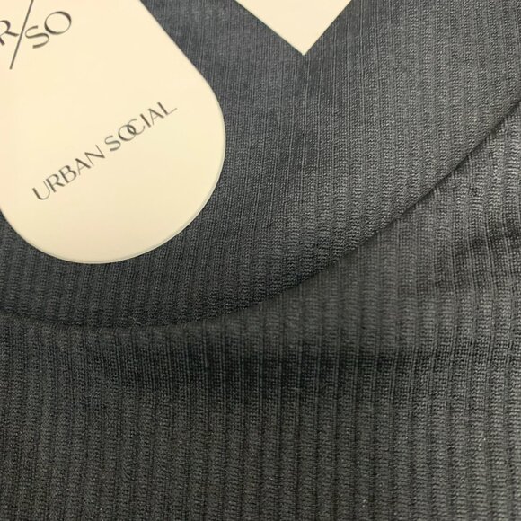 ๐ฆ๐ฆ๐ฆ NWT URBAN SOCIAL WOMENS LONG SLEEVE CROP TOP SIZE M ๐ฆ๐ฆ๐ฆ - Picture 5 of 11